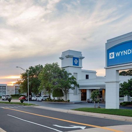 Wyndham Riverfront Hotel Літл-Рок Екстер'єр фото